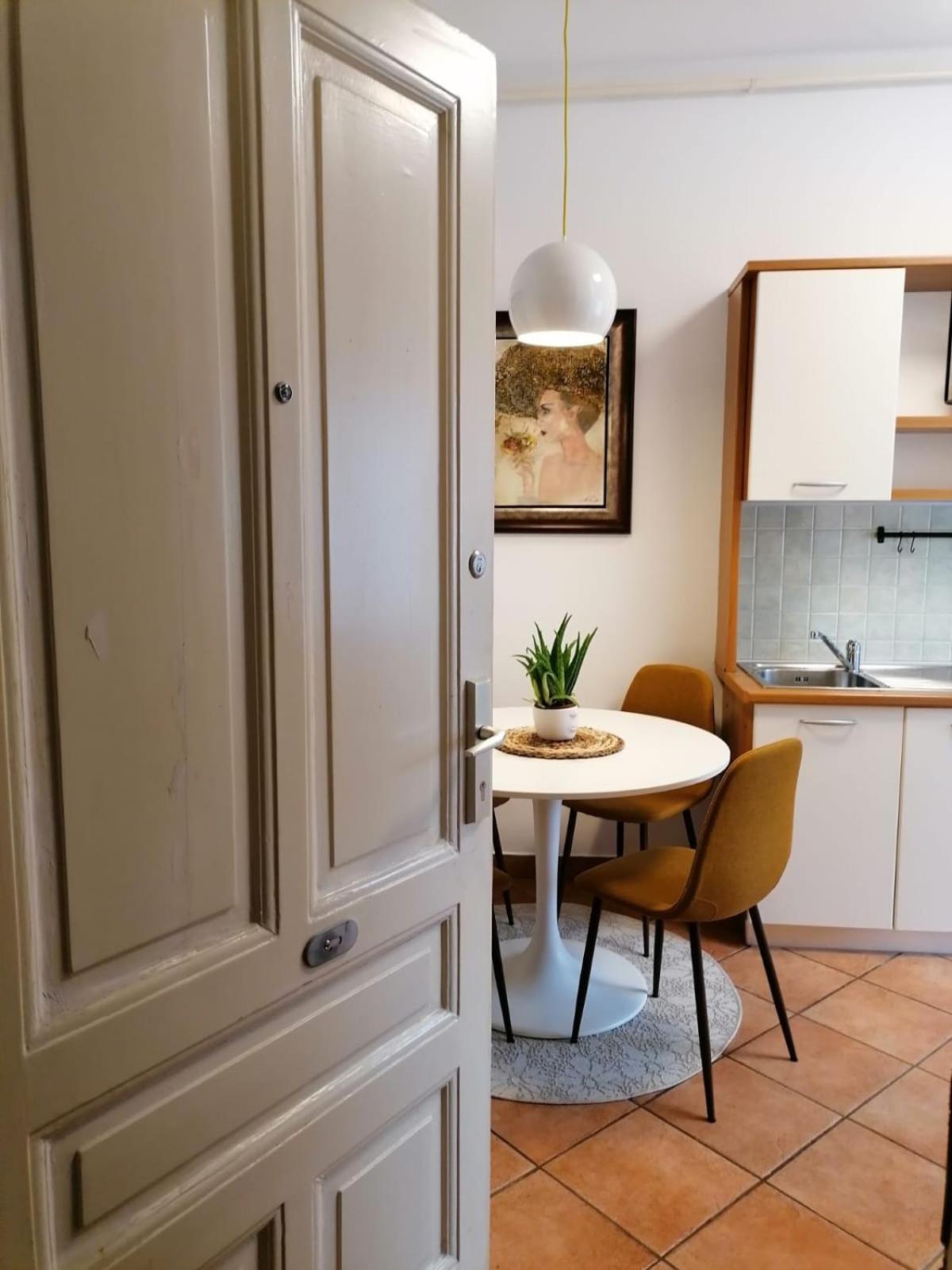 Apartma Rozeta * Lublana